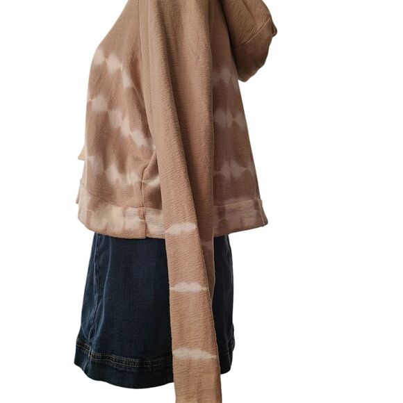 Fourteenth & 9th Women's Size Large Relaxed Fit Cropped Hoodie Sweatshirt TieDye - Picture 4 of 6